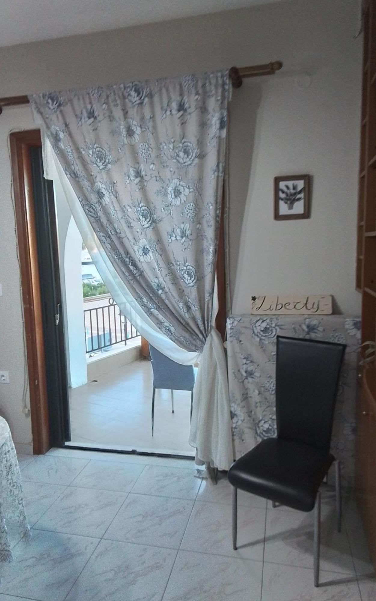 Liberty Porosview Apartement Galatás Ngoại thất bức ảnh